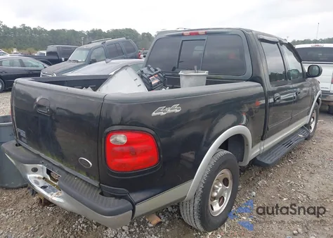 2001 Ford F-150 King Ranch Edition/Lariat/Xlt from USA, damaged, VIN 1FTRW08LX1KB35478